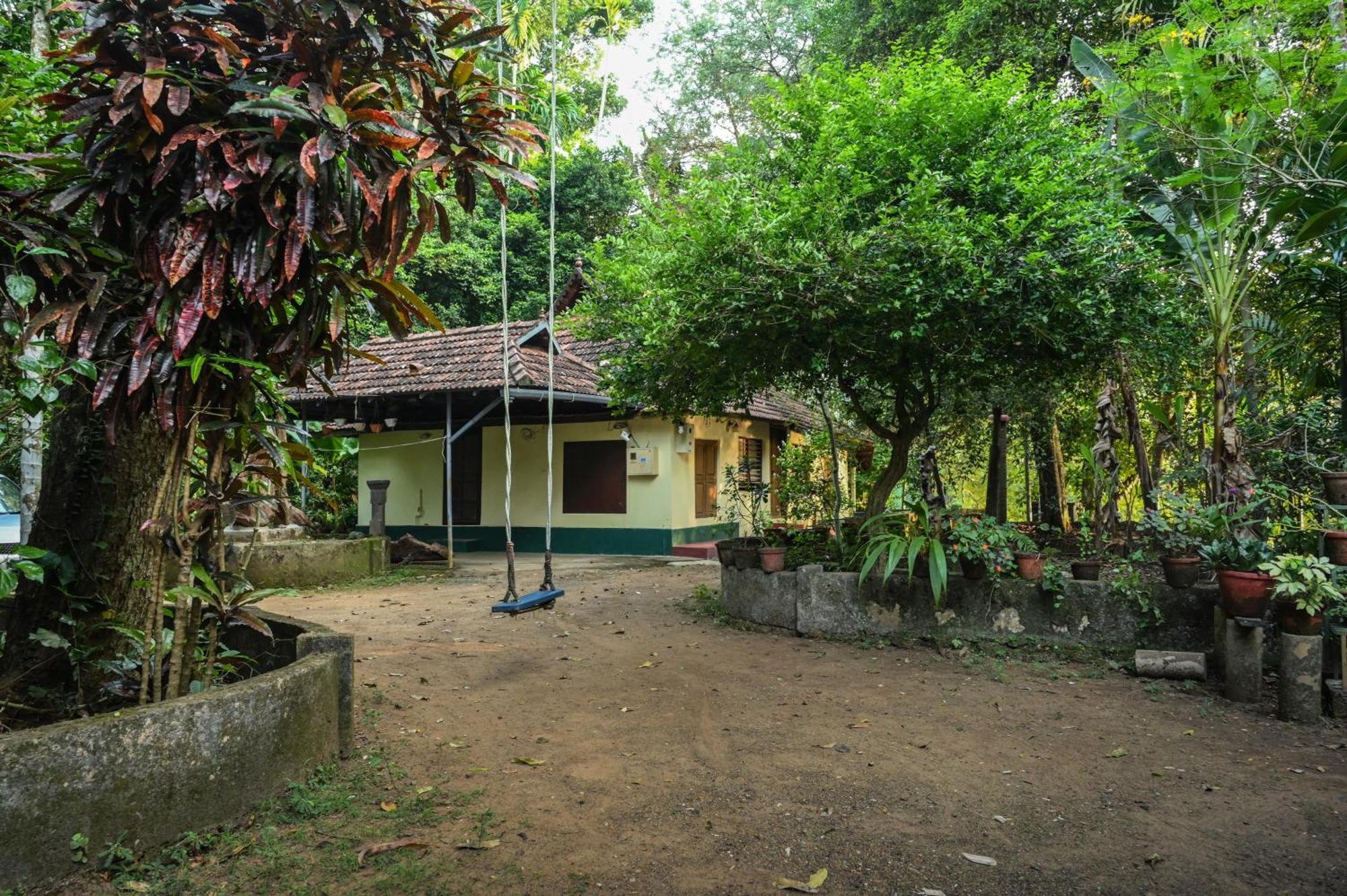 The Mana-Heritage Stay - Chengazhimattam Mana Kottayam Eksteriør billede