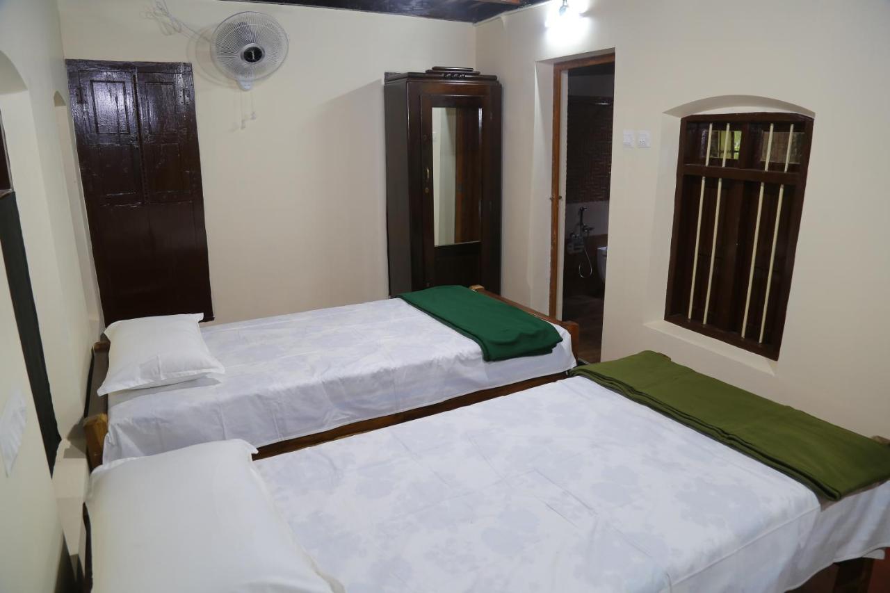 The Mana-Heritage Stay - Chengazhimattam Mana Kottayam Eksteriør billede
