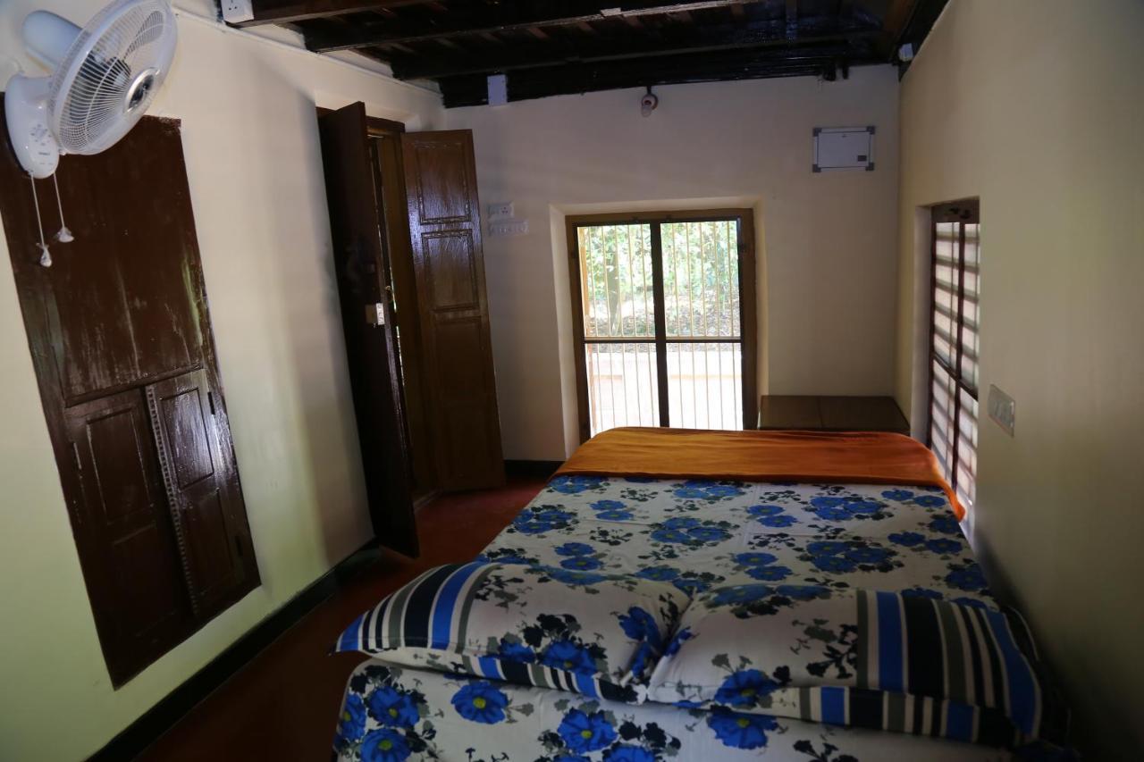 The Mana-Heritage Stay - Chengazhimattam Mana Kottayam Eksteriør billede