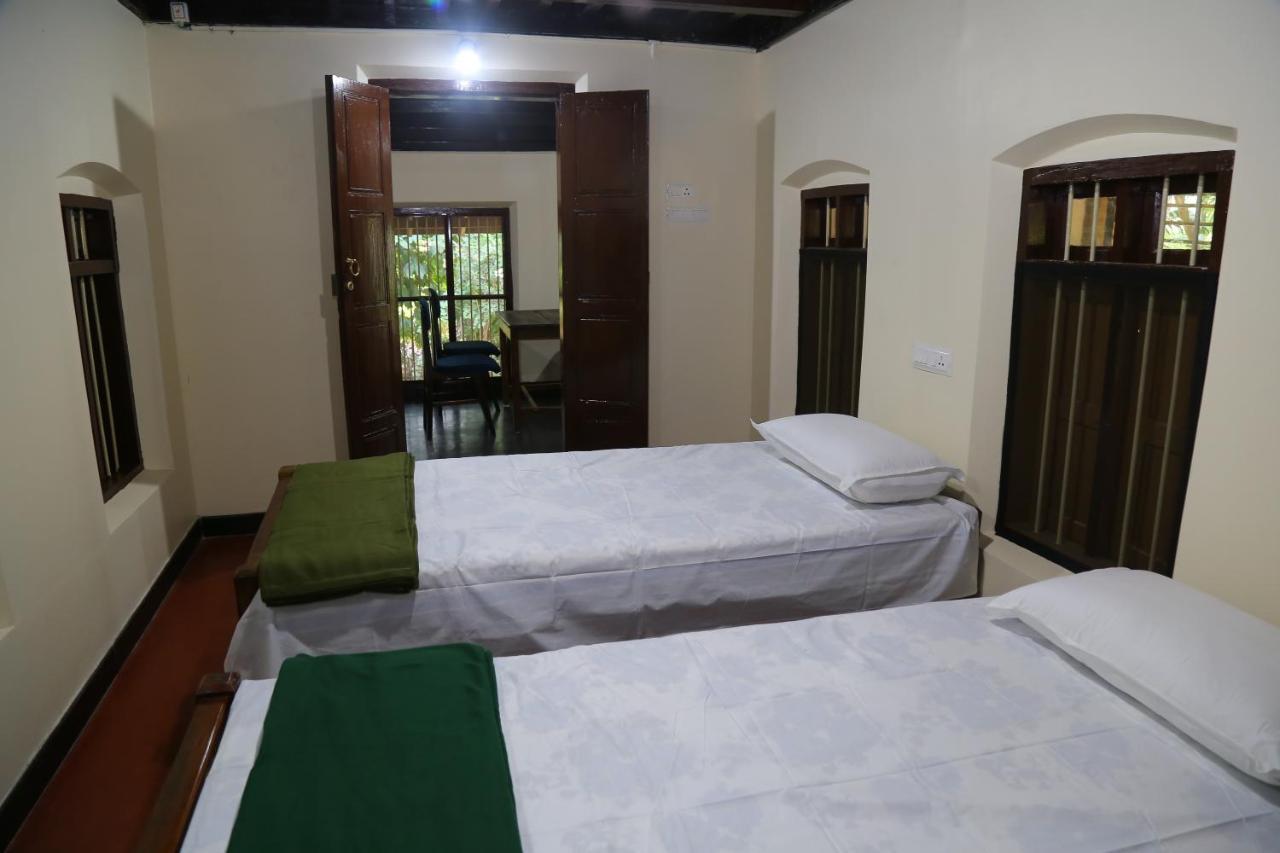 The Mana-Heritage Stay - Chengazhimattam Mana Kottayam Eksteriør billede